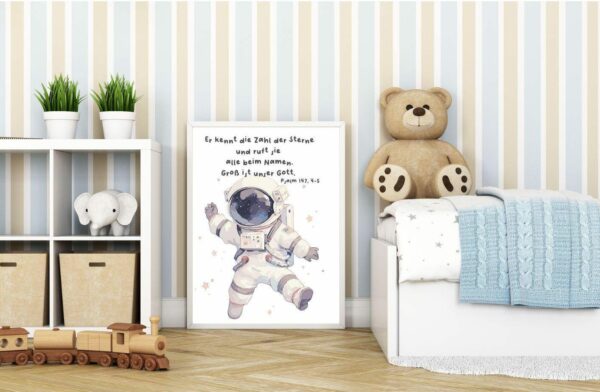 Christliches Kinderposter Wandbild Astronaut Bibelvers Psalm 147,4-5 Kinderzimmer – Bild 2