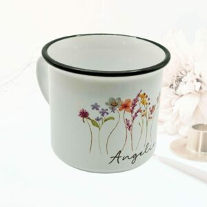 Emaillelook Tasse mit schwarzem Rand Blumen Name Motiv Keramiktasse Geschenk Kaffee Tee Emaille Tasse personalisiert Emailleoptik