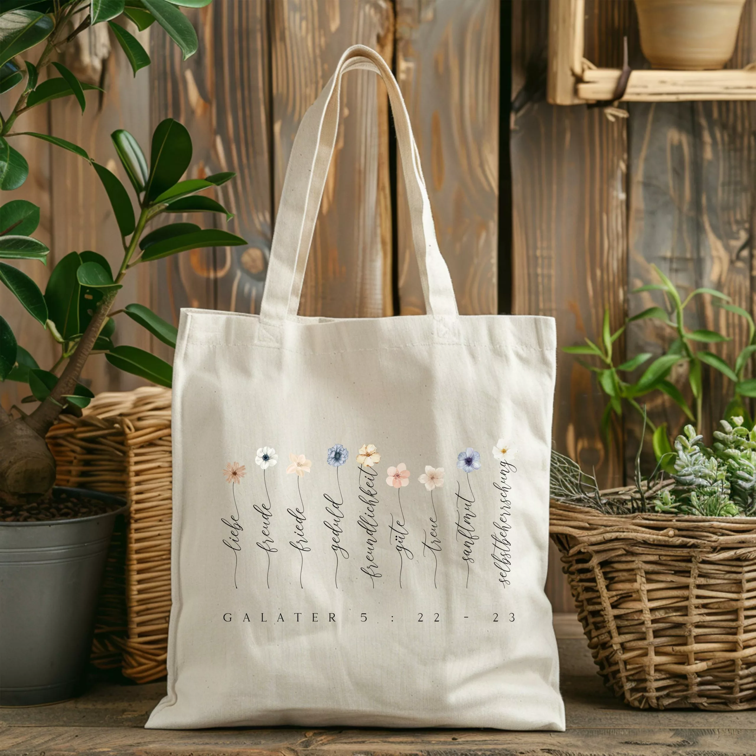 Bedruckte Baumwolltasche I Liebe I Freude I Friede I Geduld I Freundlichkeit I Güte I Treue I Sanftmut I Selbstbeherrschung I mit Blumen – Bild 4