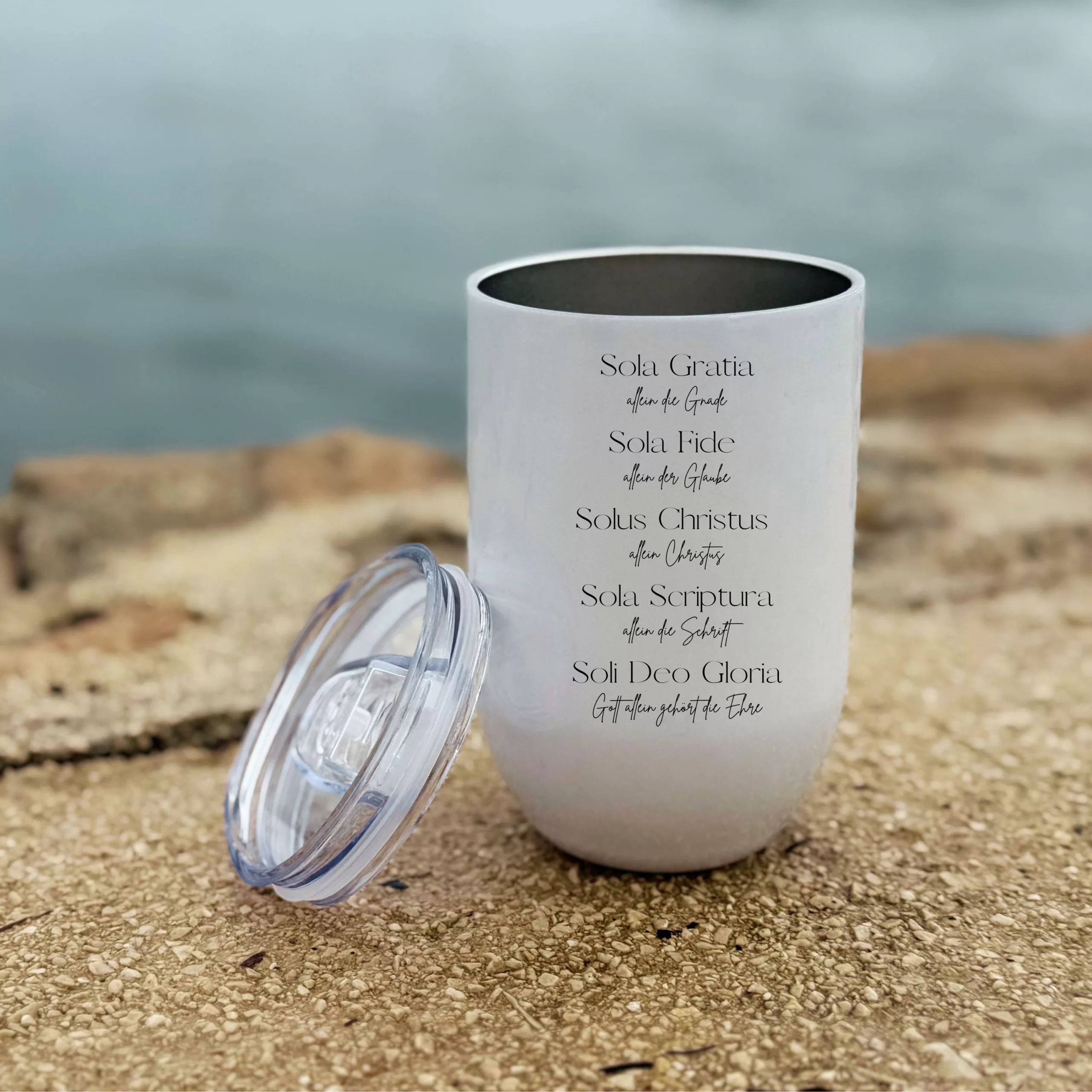 Thermobecher in weiß I Sola Gratia I Allein deine Gnade I christliches Motiv I Kaffee I Tee I Tasse I Edelstahltasse – Bild 4
