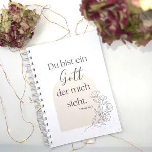 Notizbuch A5 I Notizen I Schreibheft I Notizblock gepunktet I Christlich I Bibel I Du bist ein Gott der mich sieht. 1. Mose 16,13
